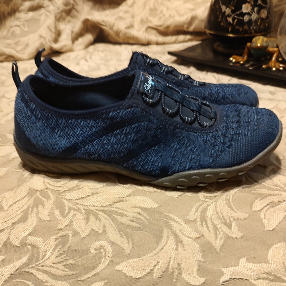 👣 Super Comfy Navy Blue Skechers Toggle Pull On Sneakers Tennis Shoes - 7.5M - Picture 1 of 9
